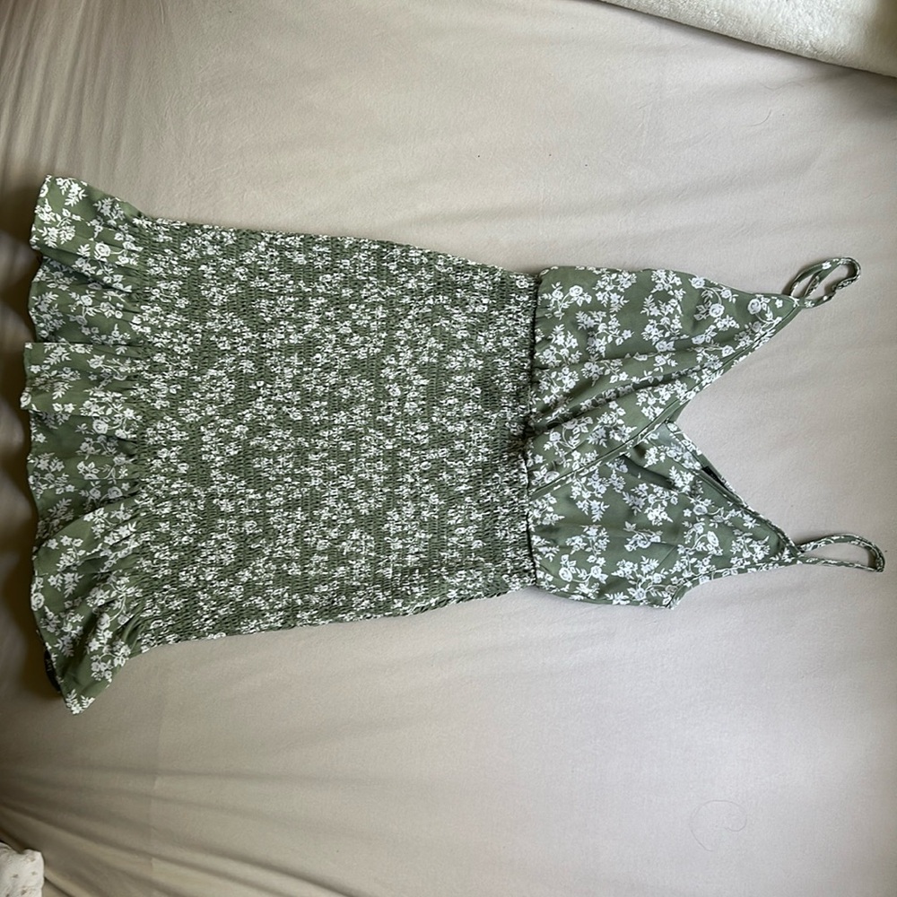 NEVER BEEN WORN